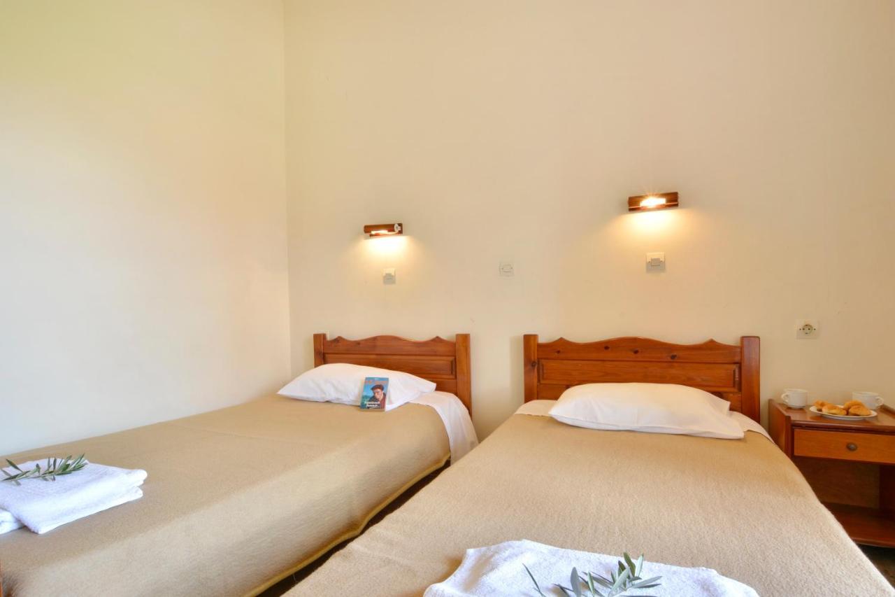 Adonis Apartments Sidárion المظهر الخارجي الصورة